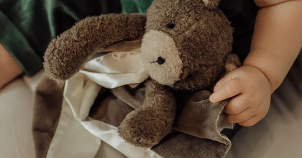 The Psychology Behind Security Blankets for Infants