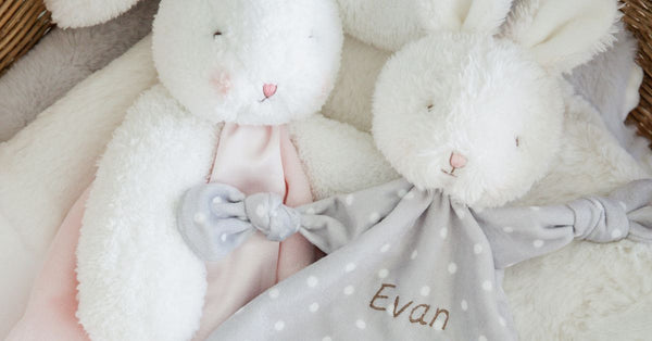 Why Personalized Pacifier Holders Make the Perfect Present