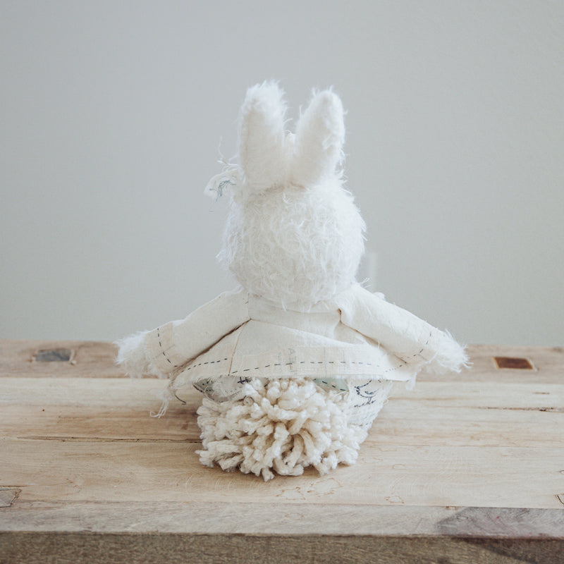 Hutch Studio - Hand Crafted Fiona Flock-Hutch Studio Original-SKU: - Bunnies By The Bay