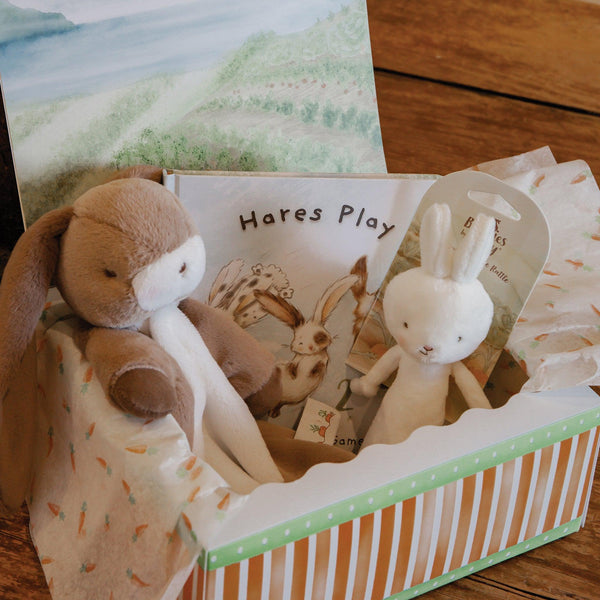 Hares Play Baby Gift Set-SKU: 190242 - Bunnies By The Bay